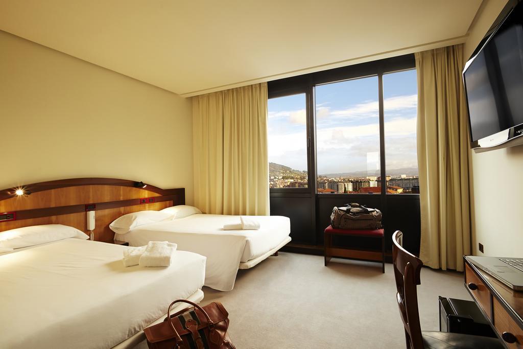 New Hotel Oviedo Eksteriør billede
